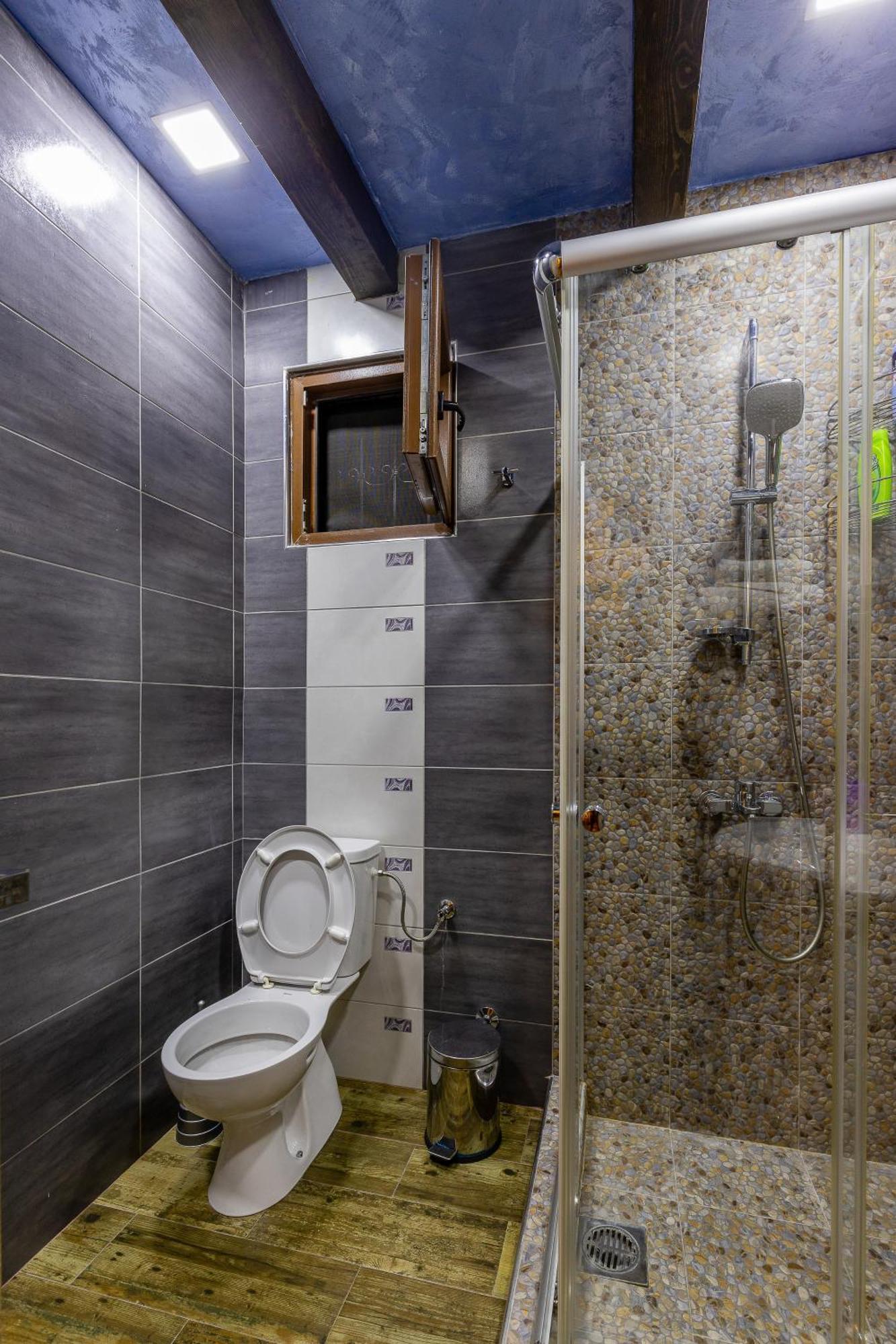 Luxury House Lotos Apartment Golubovci Екстериор снимка
